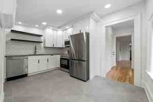 featured image of 1121 Dayton St