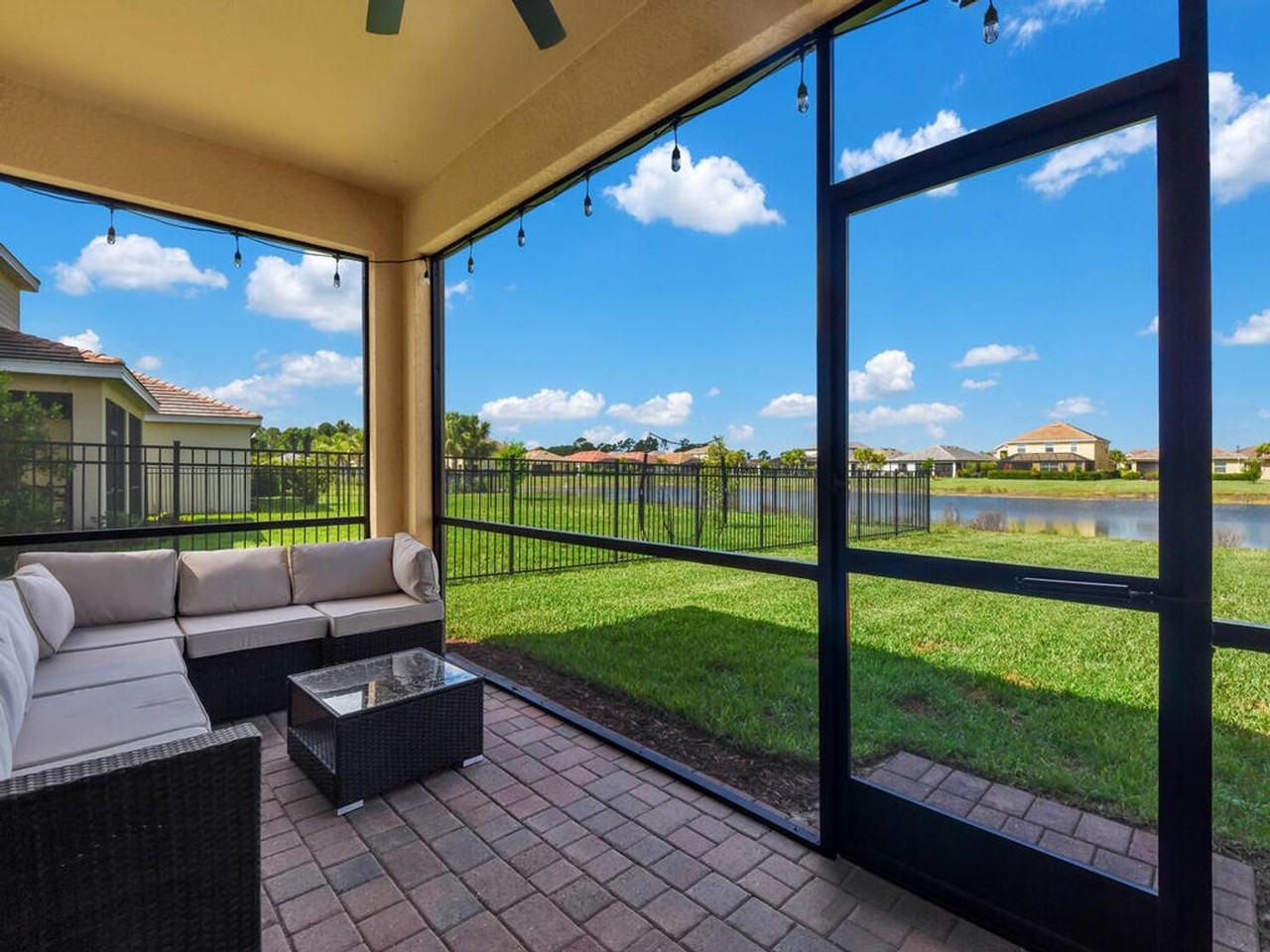 3637 Passion Vine Dr - Photo 2 of 44