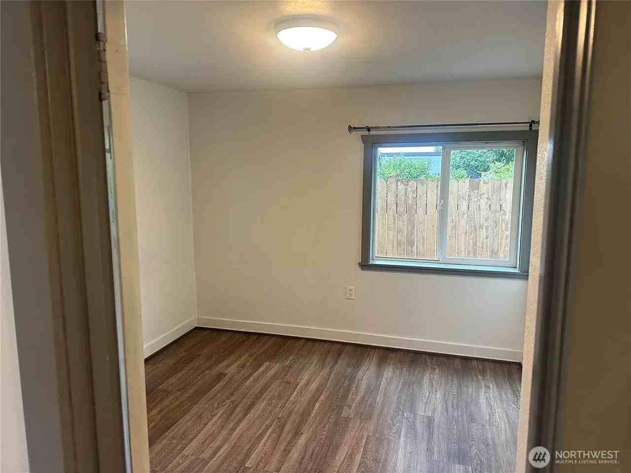 117 Drayton St - Photo 6 of 11