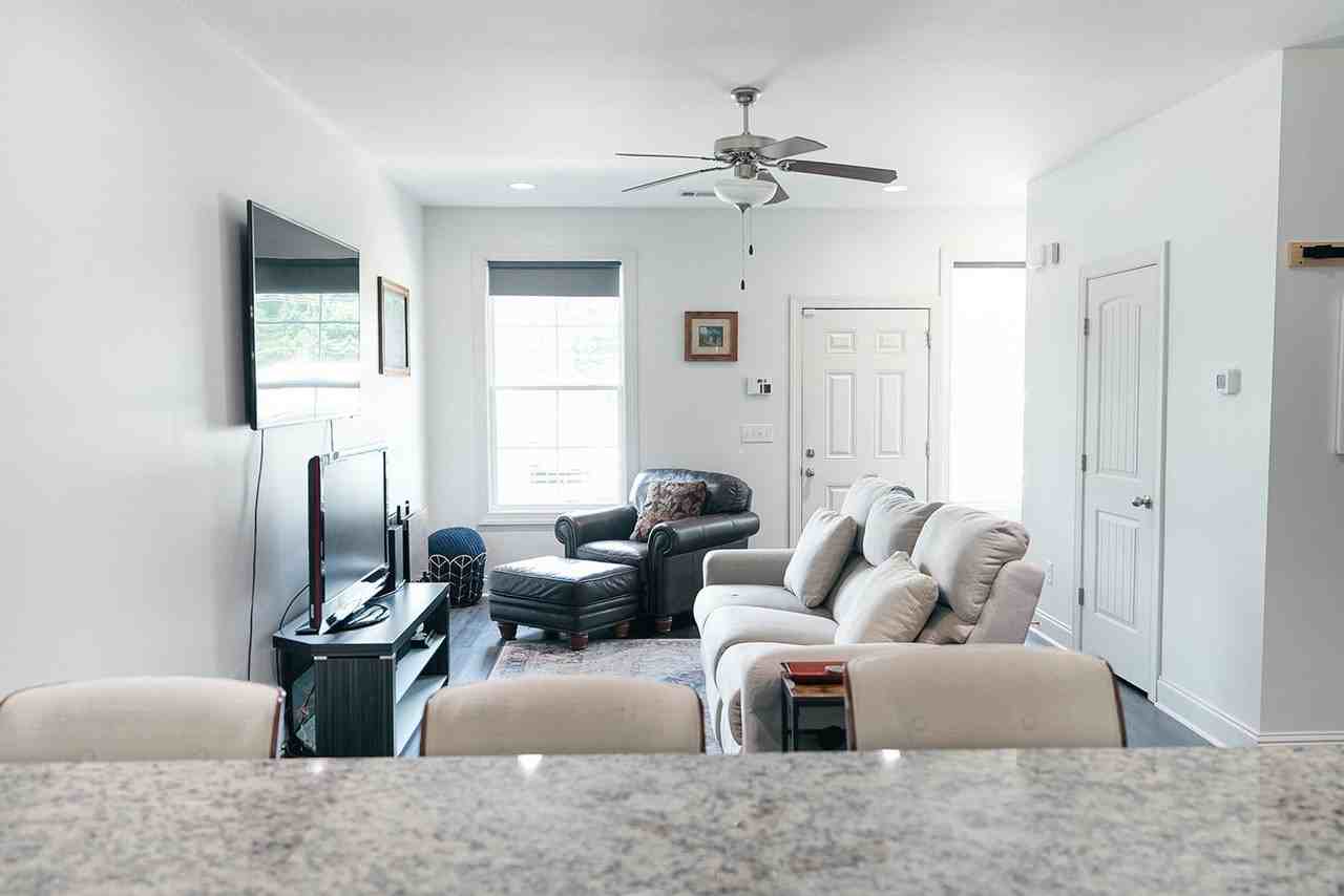 3855 Academy Dr #104 - Photo 5 of 17