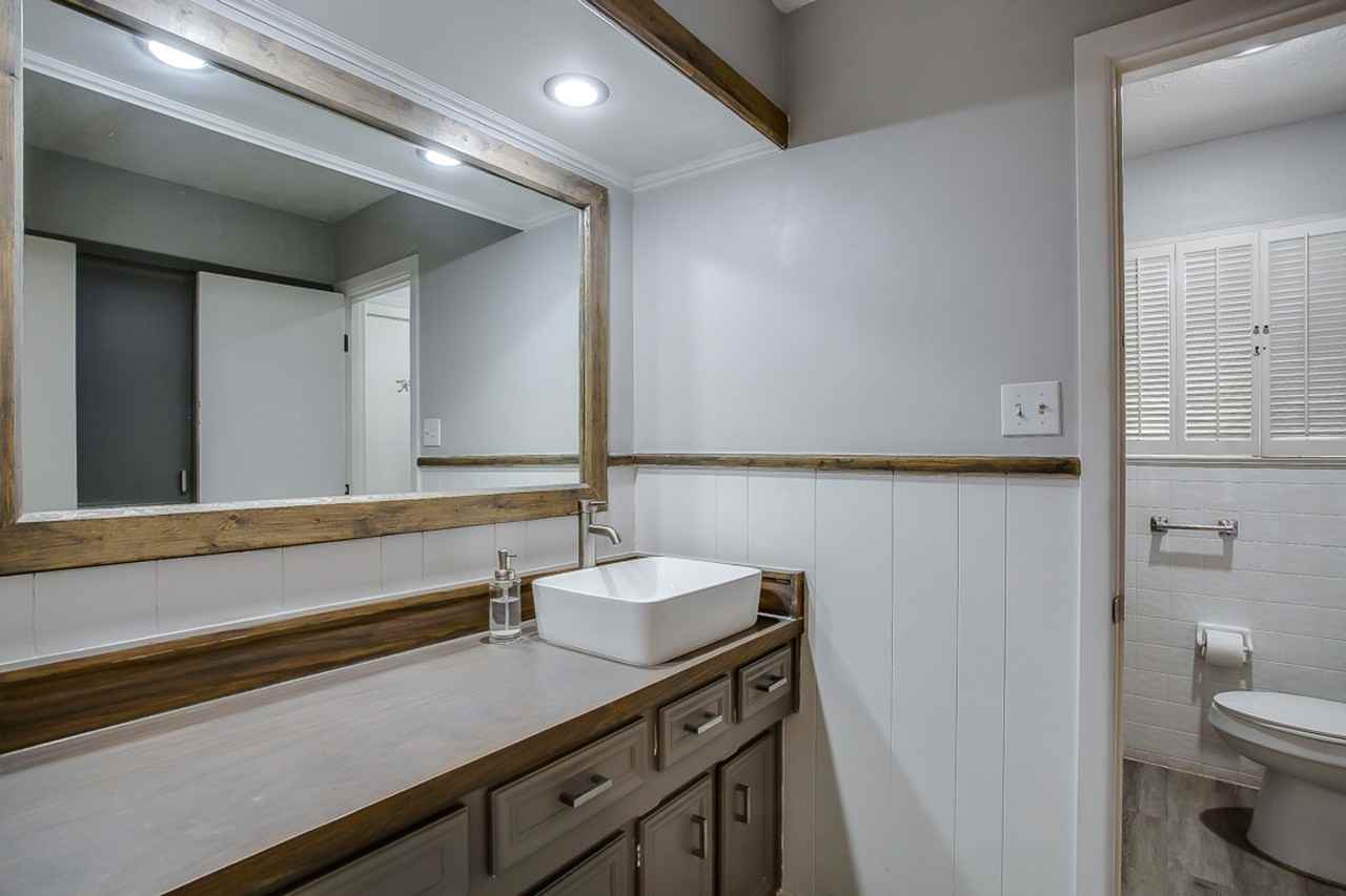 3824 64th Dr - Photo 3 of 21