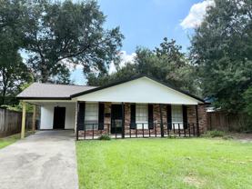 11372 Catalpa St - Photo 1 of 1