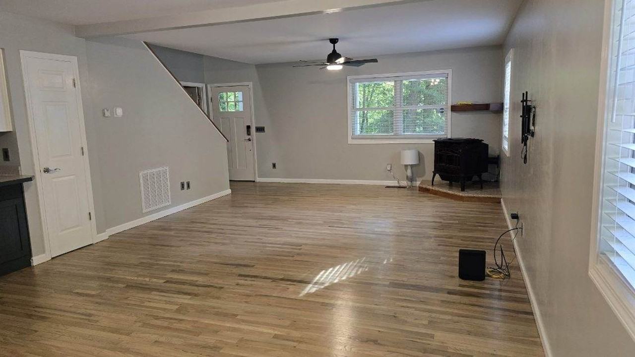 370 Garland Ashe Rd - Photo 4 of 10
