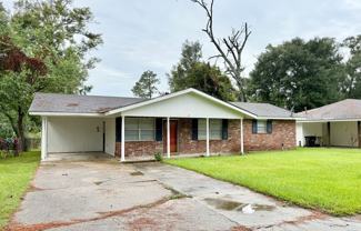 366 E Bolivar Dr - Photo 1 of 1