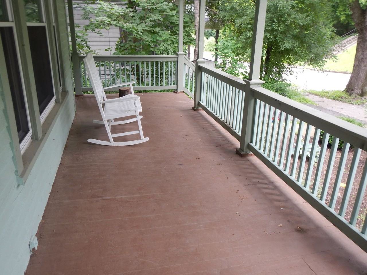 1217 Madison St - Photo 6 of 30
