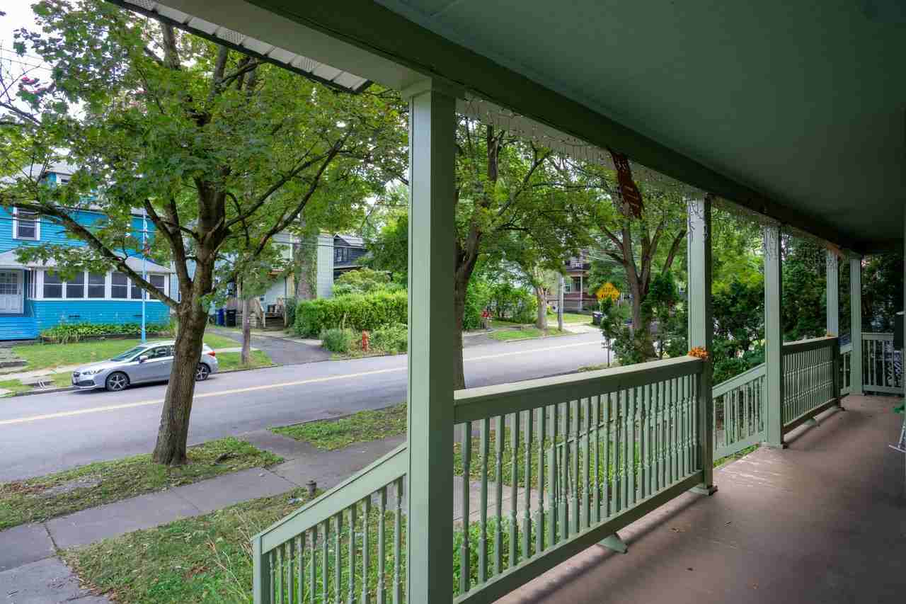 430 Westcott St - Photo 5 of 14