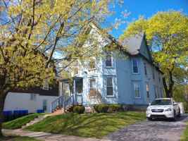 featured image of 418 Cherry St