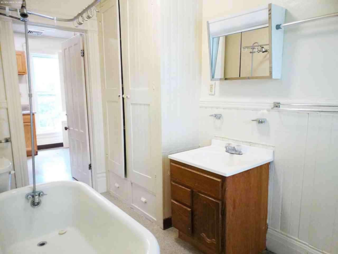 418 Cherry St - Photo 6 of 33