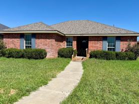 4521 Pine St - Photo 1 of 1