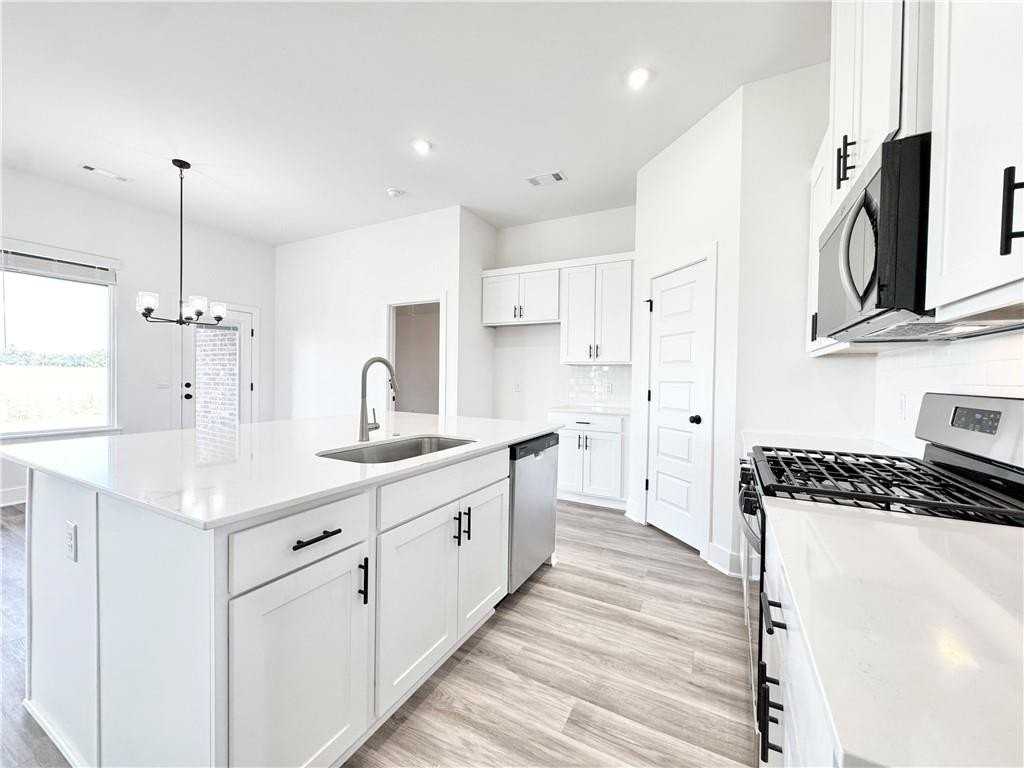 569 W Canada Dr - Photo 7 of 21