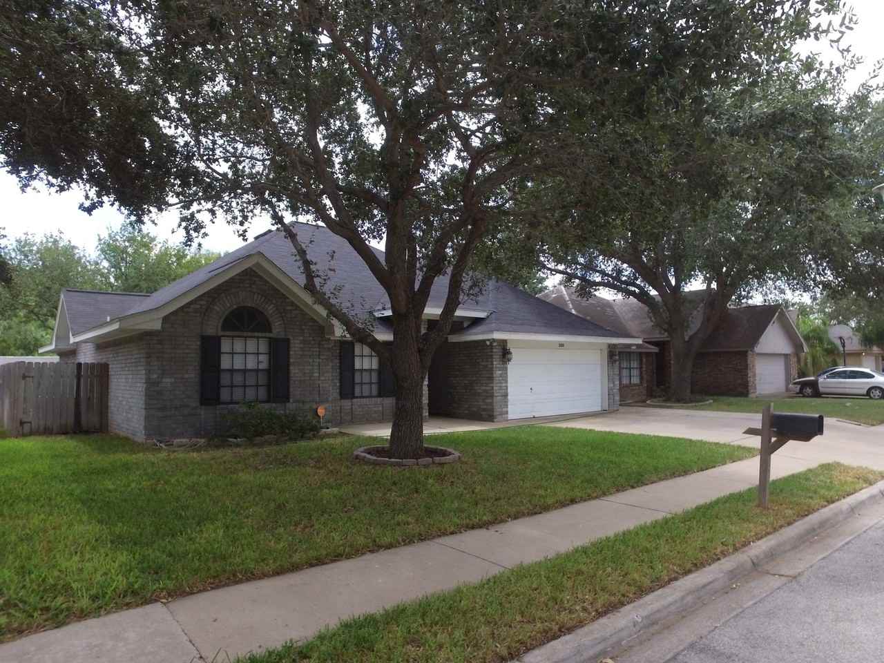 3301 Mynah Ave - Photo 3 of 26