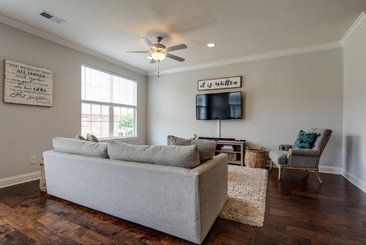 1408 Moher Blvd - Photo 5 of 19