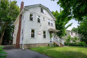 featured image of 225 Lennox Ave