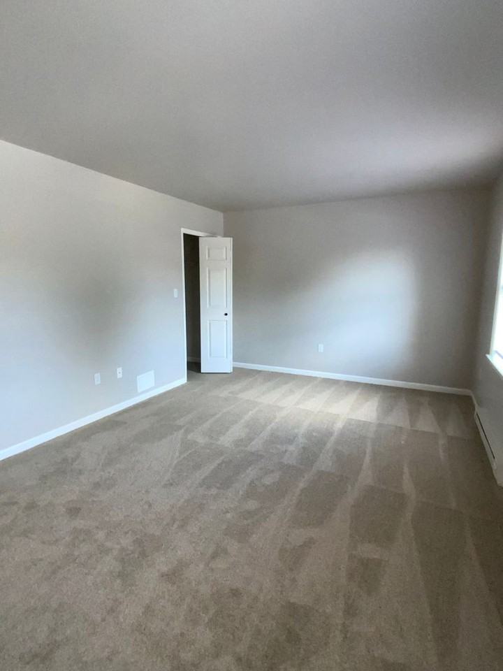 2617 Northfield Dr - Photo 6 of 12