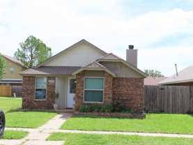 2144 S Robinson Ave - Photo 1 of 1