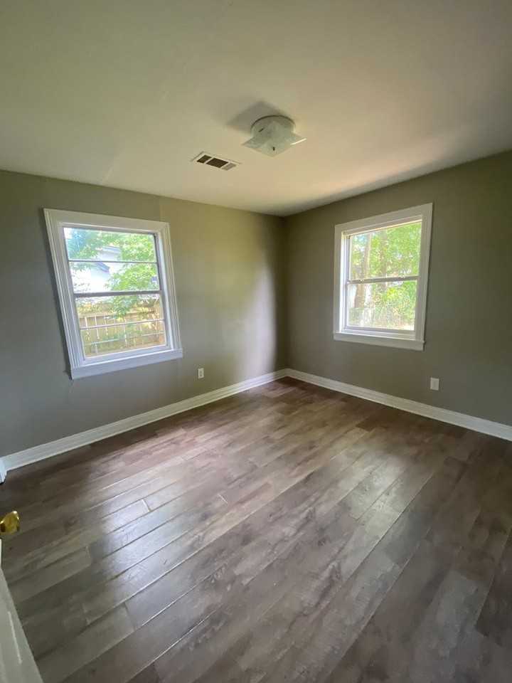 4313 Spradling Ave - Photo 6 of 7