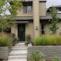 51 N Mountain Ave - Photo 1 of 1