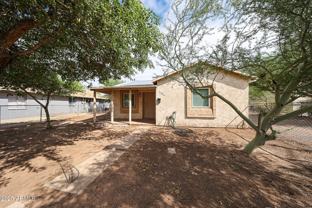 2506 E Roosevelt St - Photo 1 of 1