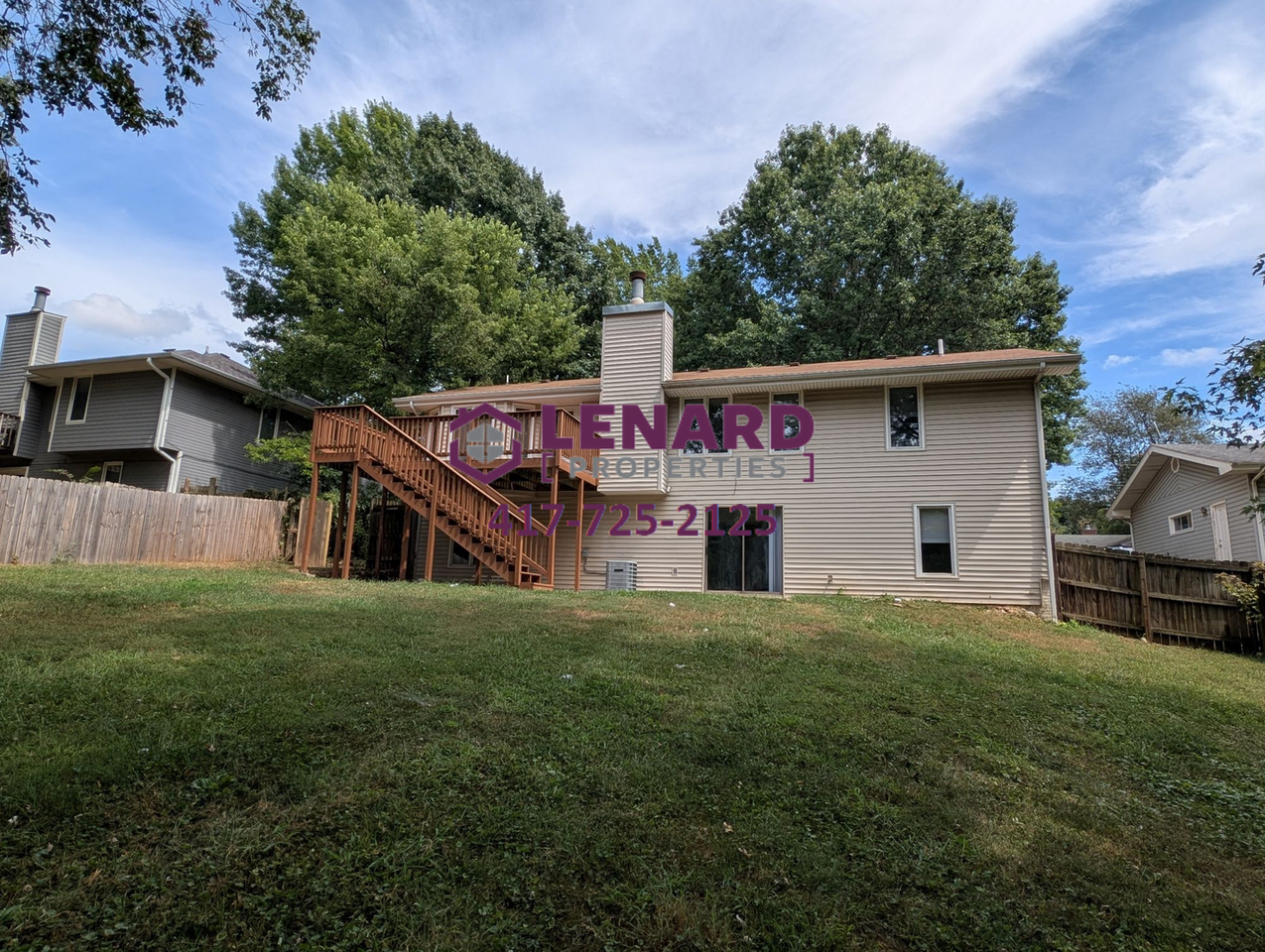 839 S Mission Ave - Photo 3 of 21