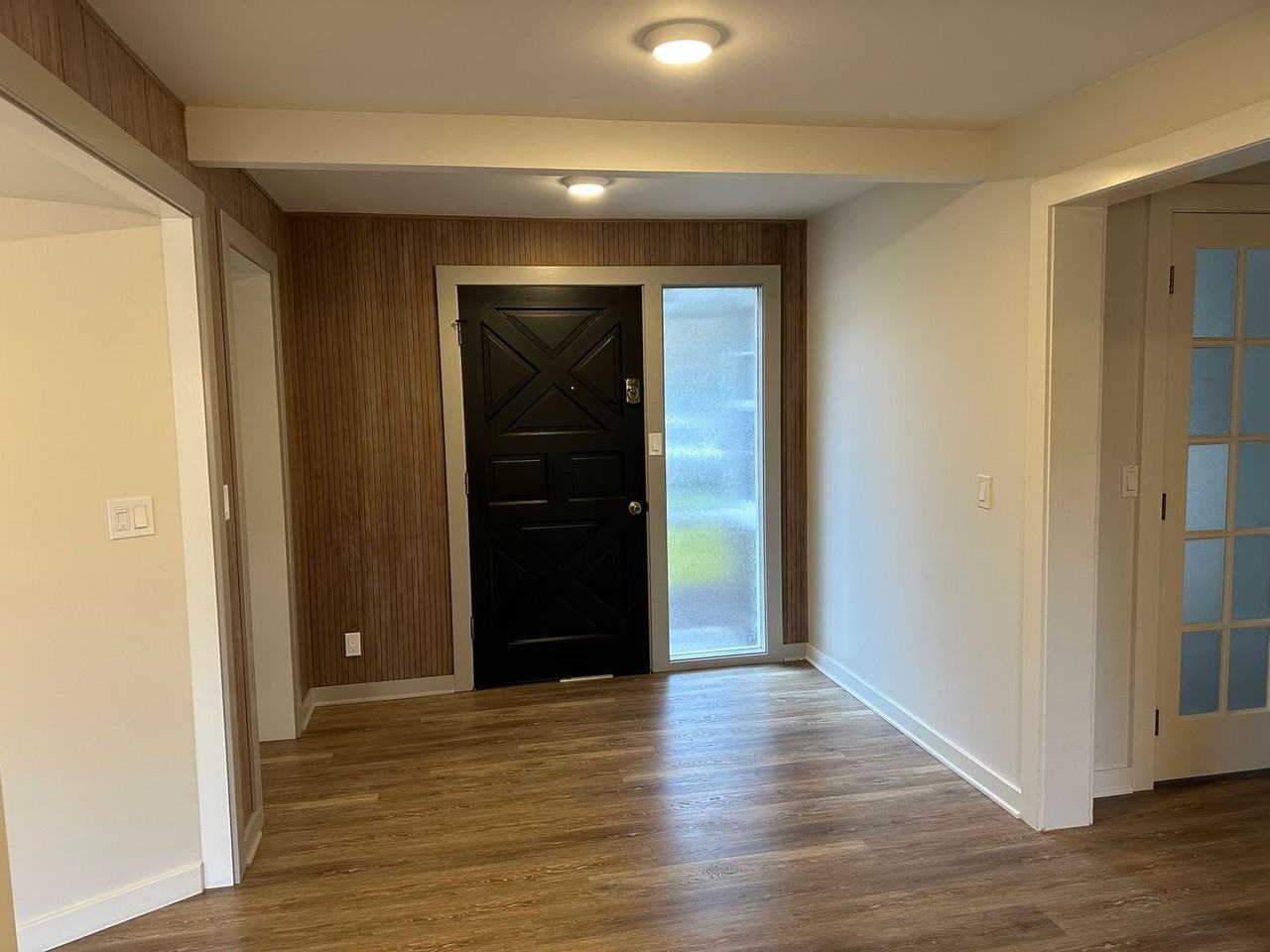 2484 Alder St - Photo 3 of 39