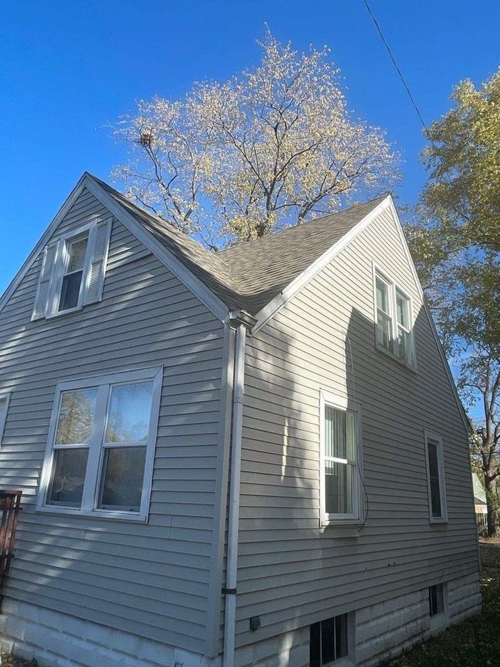 7613 Van Buren Ave - Photo 2 of 11