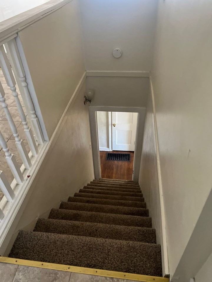 7613 Van Buren Ave - Photo 6 of 11