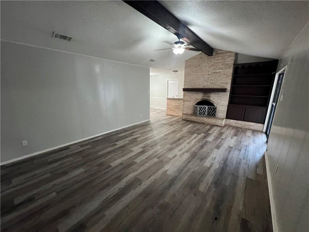 1009 Egyptian Dr - Photo 2 of 10