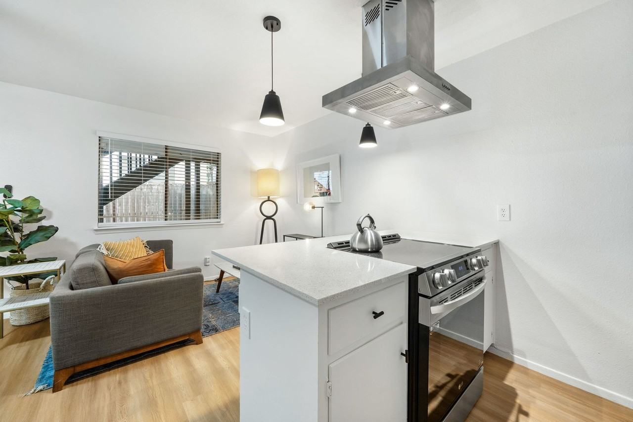 Riviera Lofts - Photo 3 of 8