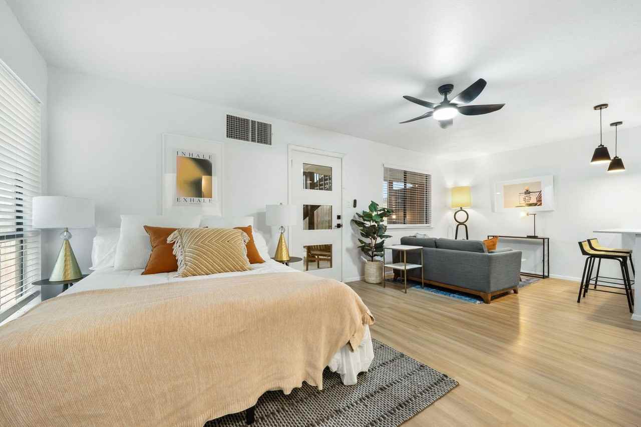 Riviera Lofts - Photo 4 of 8