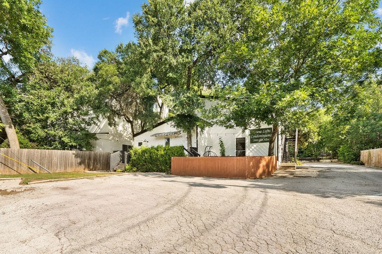 Riviera Lofts - Photo 7 of 8