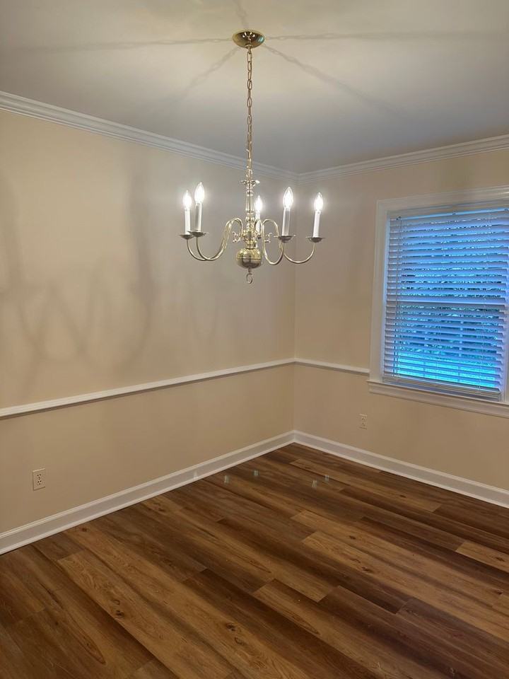 2650 Grosvenor Pl - Photo 3 of 11