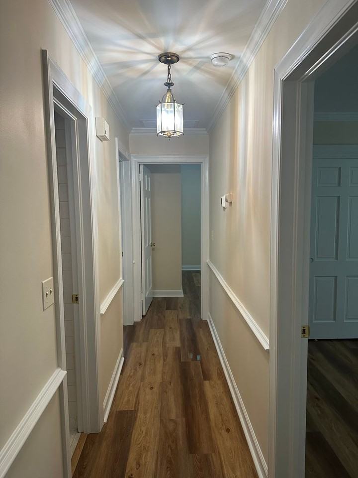 2650 Grosvenor Pl - Photo 4 of 11