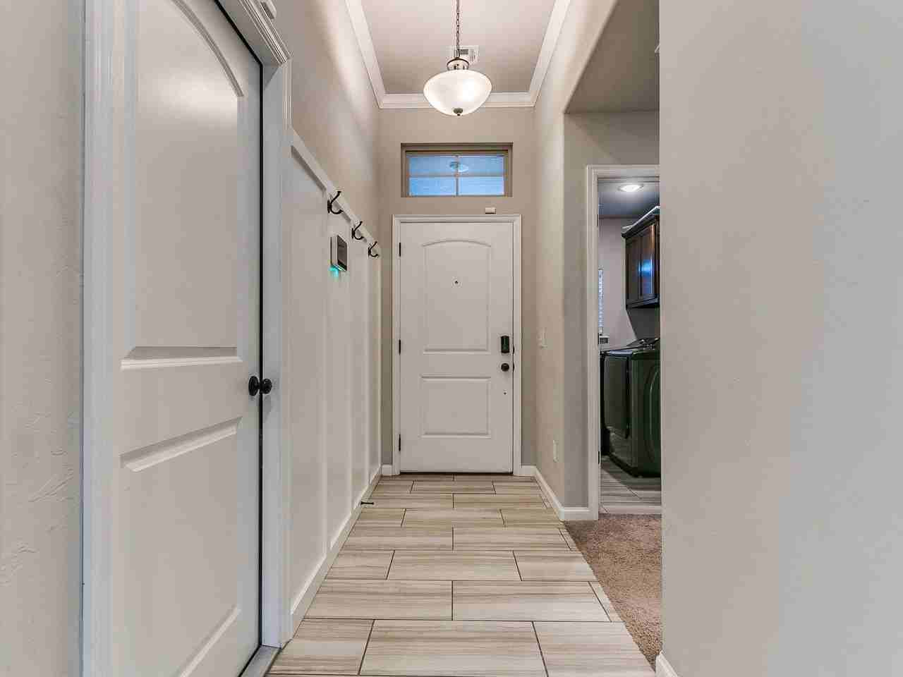 1751 Huntington Ct - Photo 3 of 28