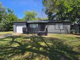 203 N Ora St - Photo 1 of 1
