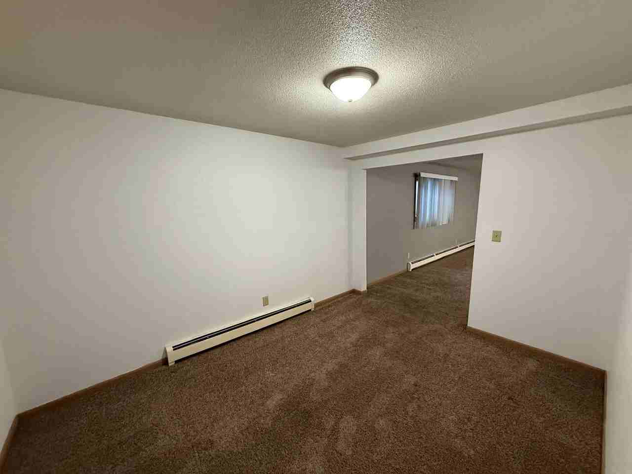 Welcome to 1305 11th St N in Wahpeton ND! - Photo 5 of 20