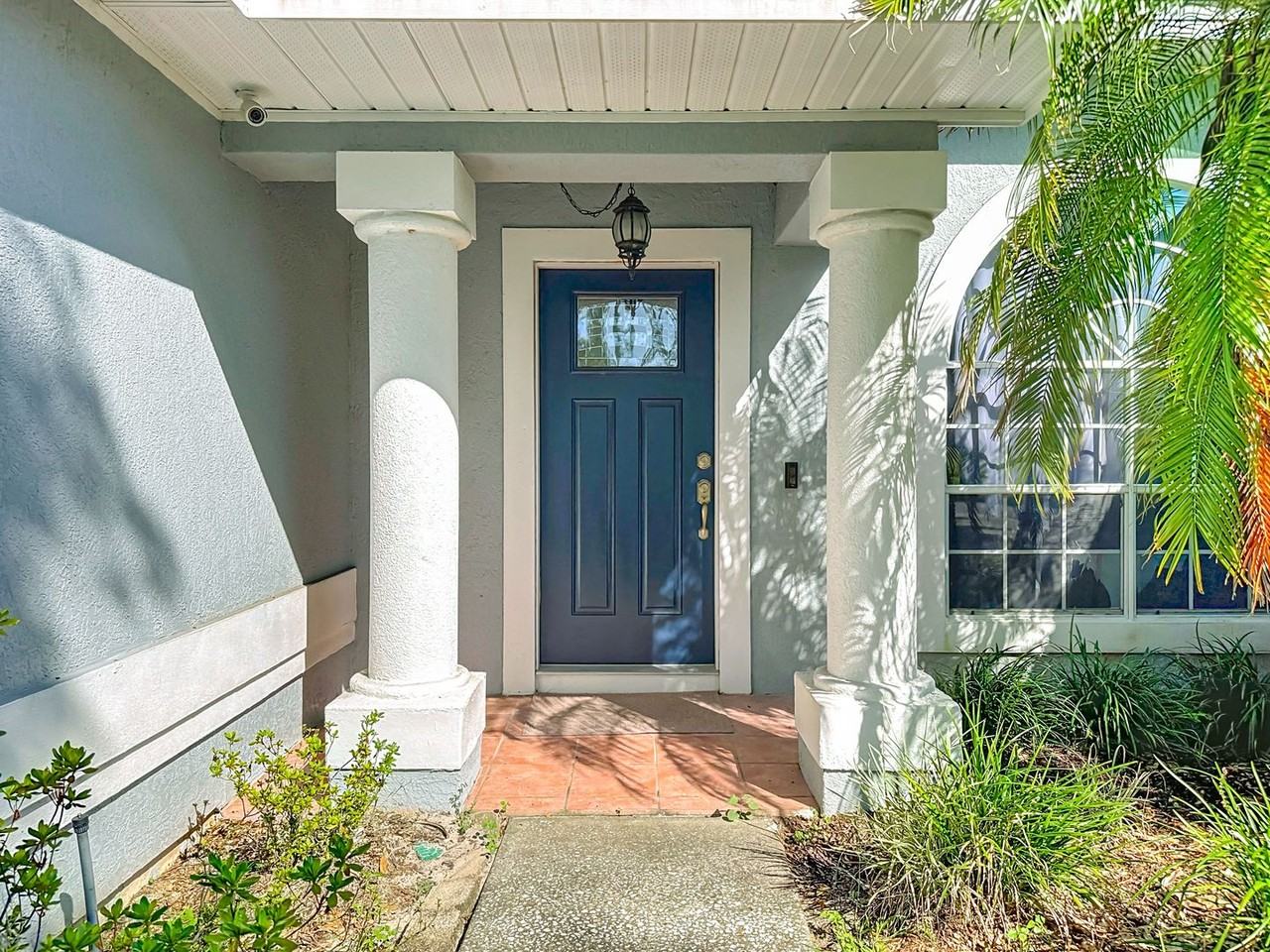 1328 Crown Isle Cir - Photo 3 of 50