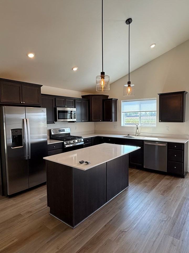 712 Thrice Loop - Photo 5 of 20