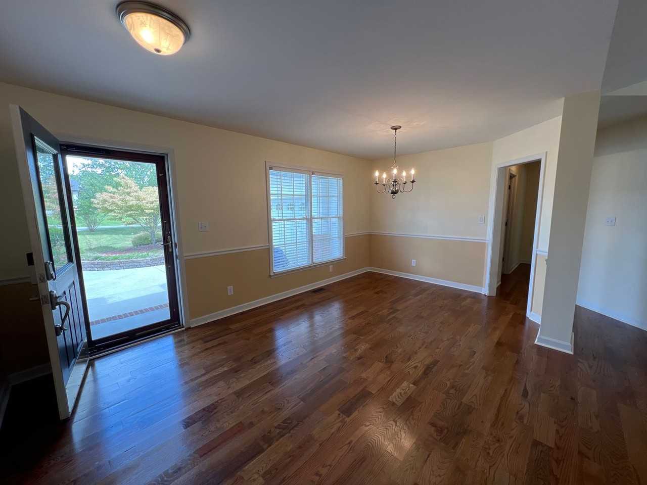 246 Winding Creek Rd - Photo 4 of 18