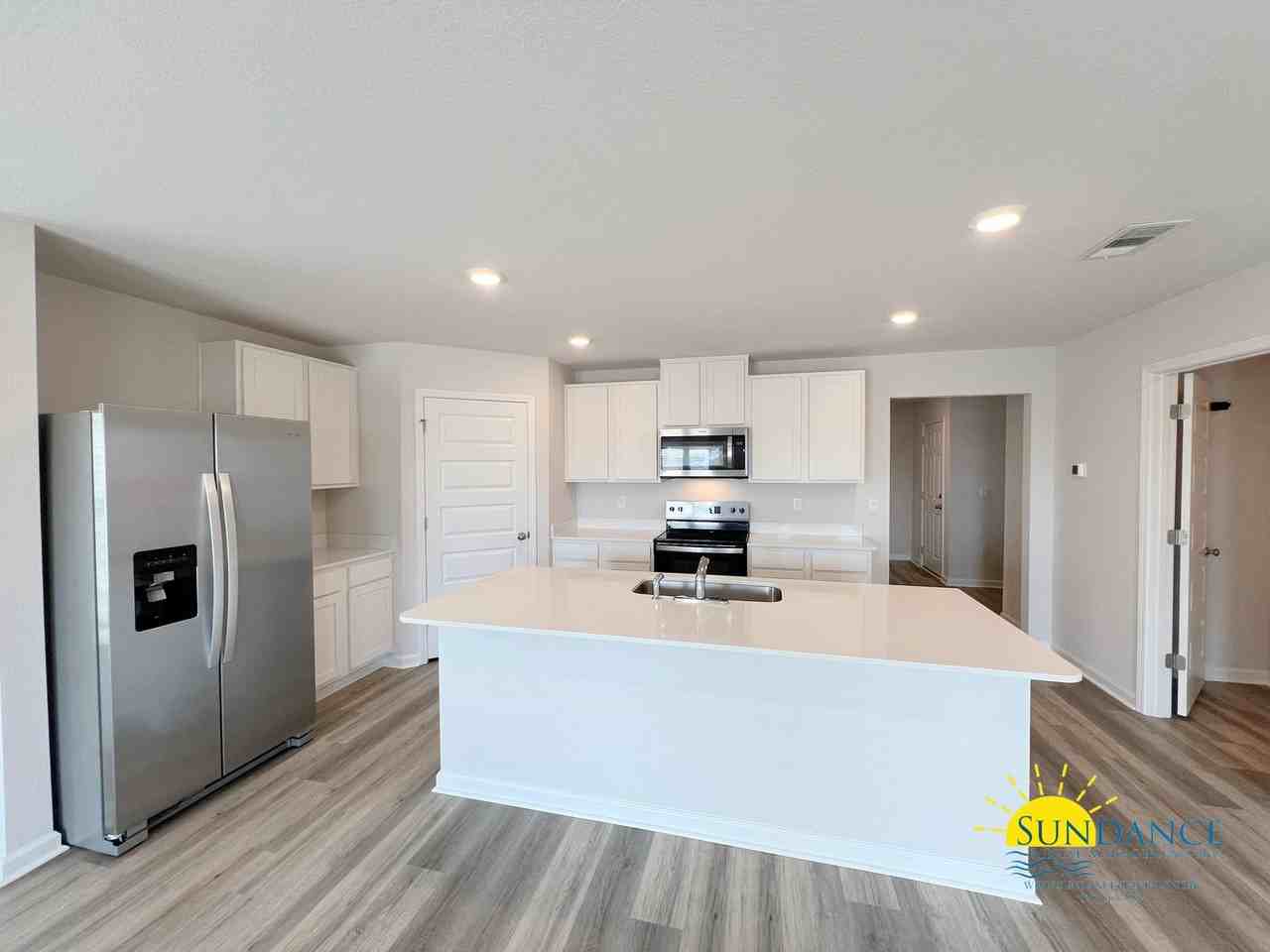 4621 Naval Ct - Photo 6 of 31