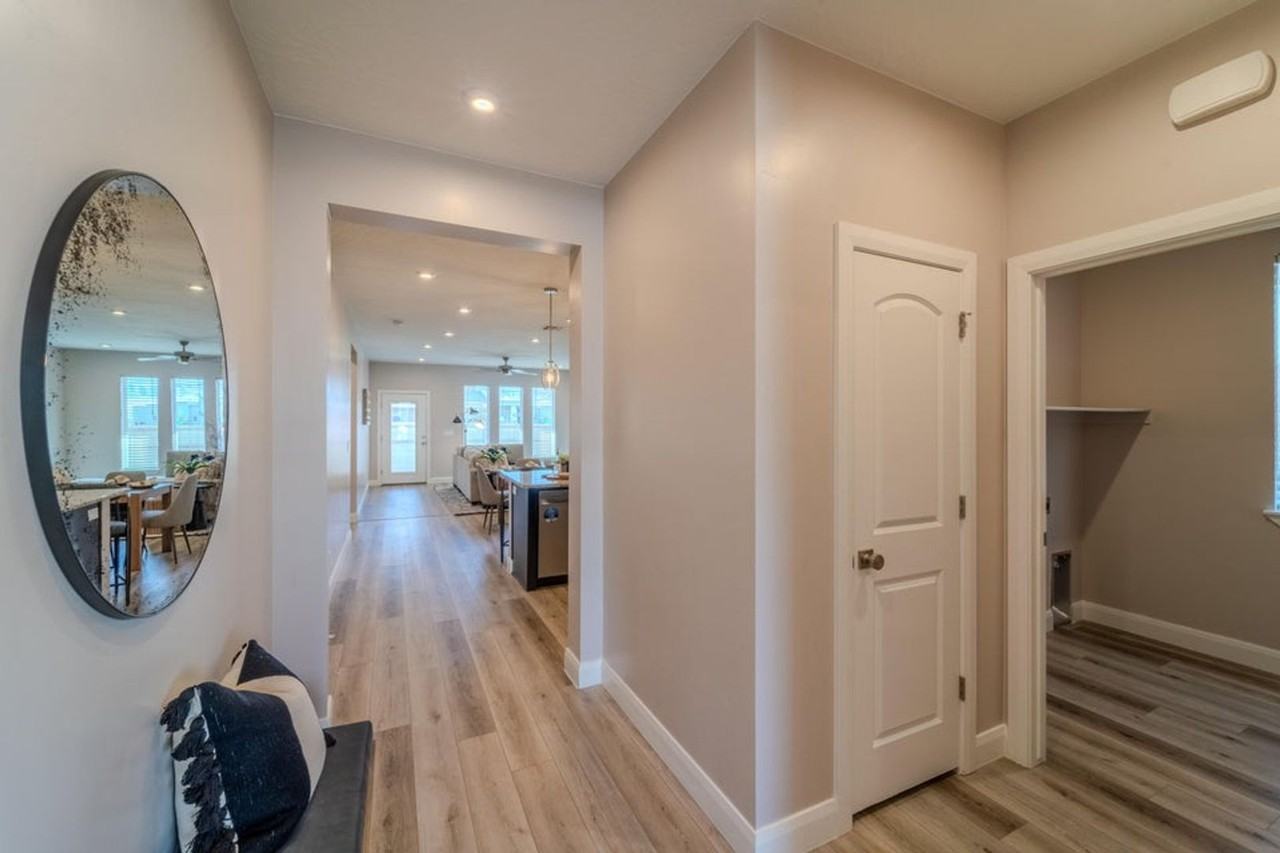 5804 S Adobe Sun Dr - Photo 5 of 50