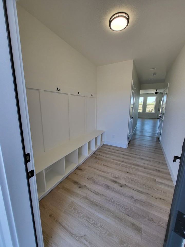 1442 Big Meadow Dr - Photo 5 of 37