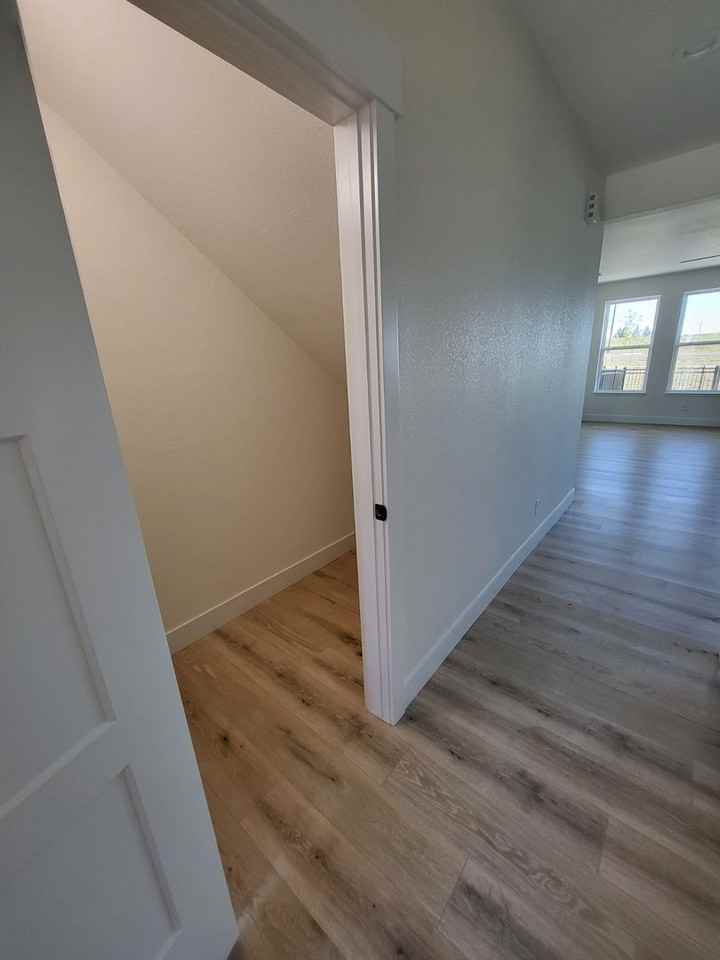 1442 Big Meadow Dr - Photo 7 of 37