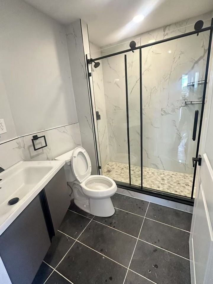 2104 Reed St - Photo 5 of 9