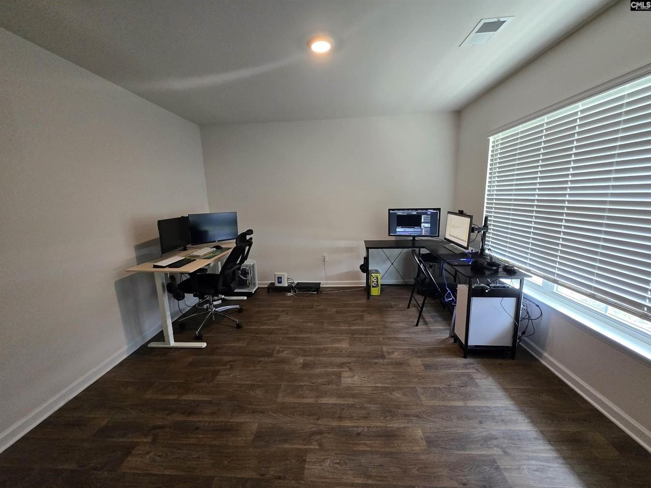 116 Woodmere Dr - Photo 4 of 25