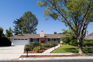 385 Somerset Cir - Photo 1 of 1