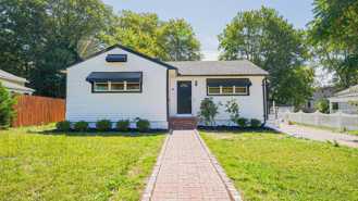25 Oakleaf Dr - Photo 1 of 1