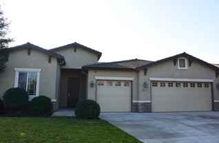 3841 E Vassar Ct - Photo 1 of 1