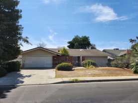 4405 Charter Oaks Ave - Photo 1 of 1