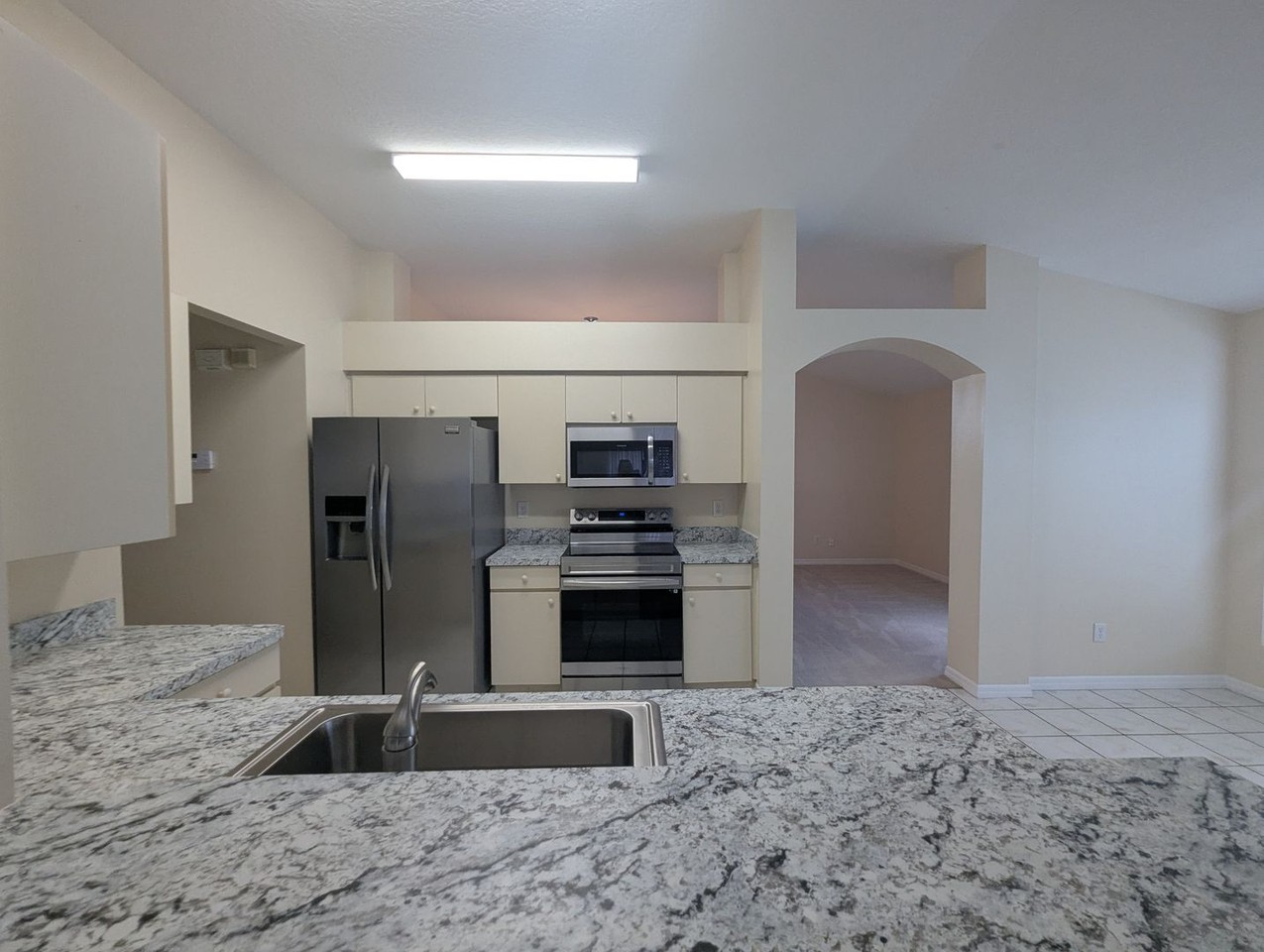 515 Royal Ridge St - Photo 7 of 20