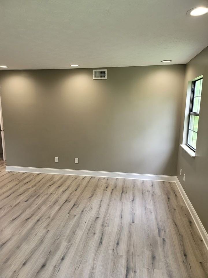 3115 Marble Hill Blvd - Photo 2 of 11